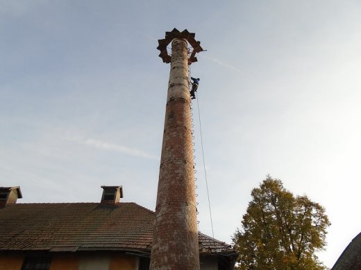 FOTOGALERIE: OPRAVY TOVÁRNÍCH KOMÍNŮ